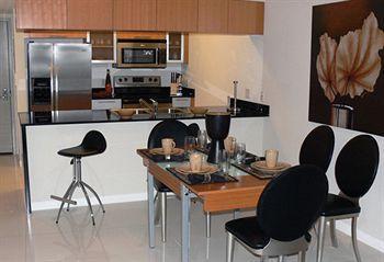 Opera Suites And Marina Doral Eksteriør bilde
