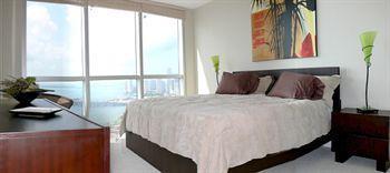 Opera Suites And Marina Doral Eksteriør bilde